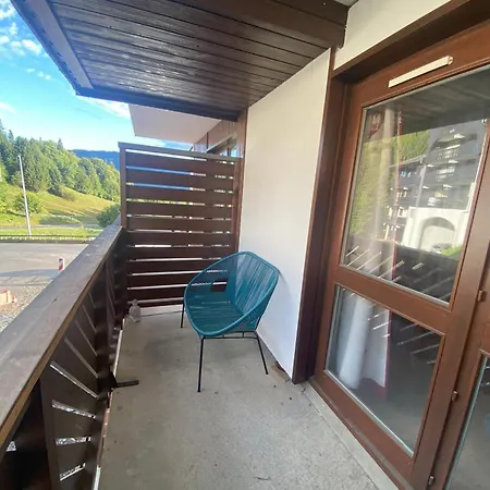 A Pour 4 Pers. Proche Pistes Et Commerces - Fr-1-815-105 * Morillon