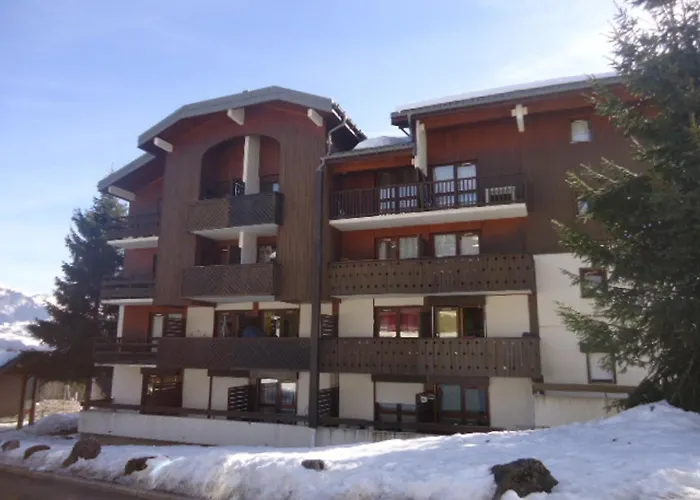 A Pour 4 Pers. Proche Pistes Et Commerces - Fr-1-815-105